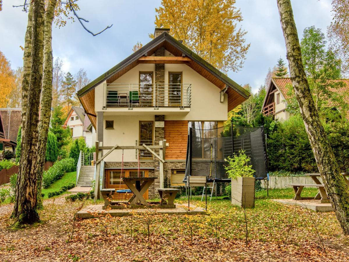 Mazursko - Komfortowe Apartamenty Nad Jeziorem, Sauna, Kominki Na Parterze Kretowiny Exterior photo