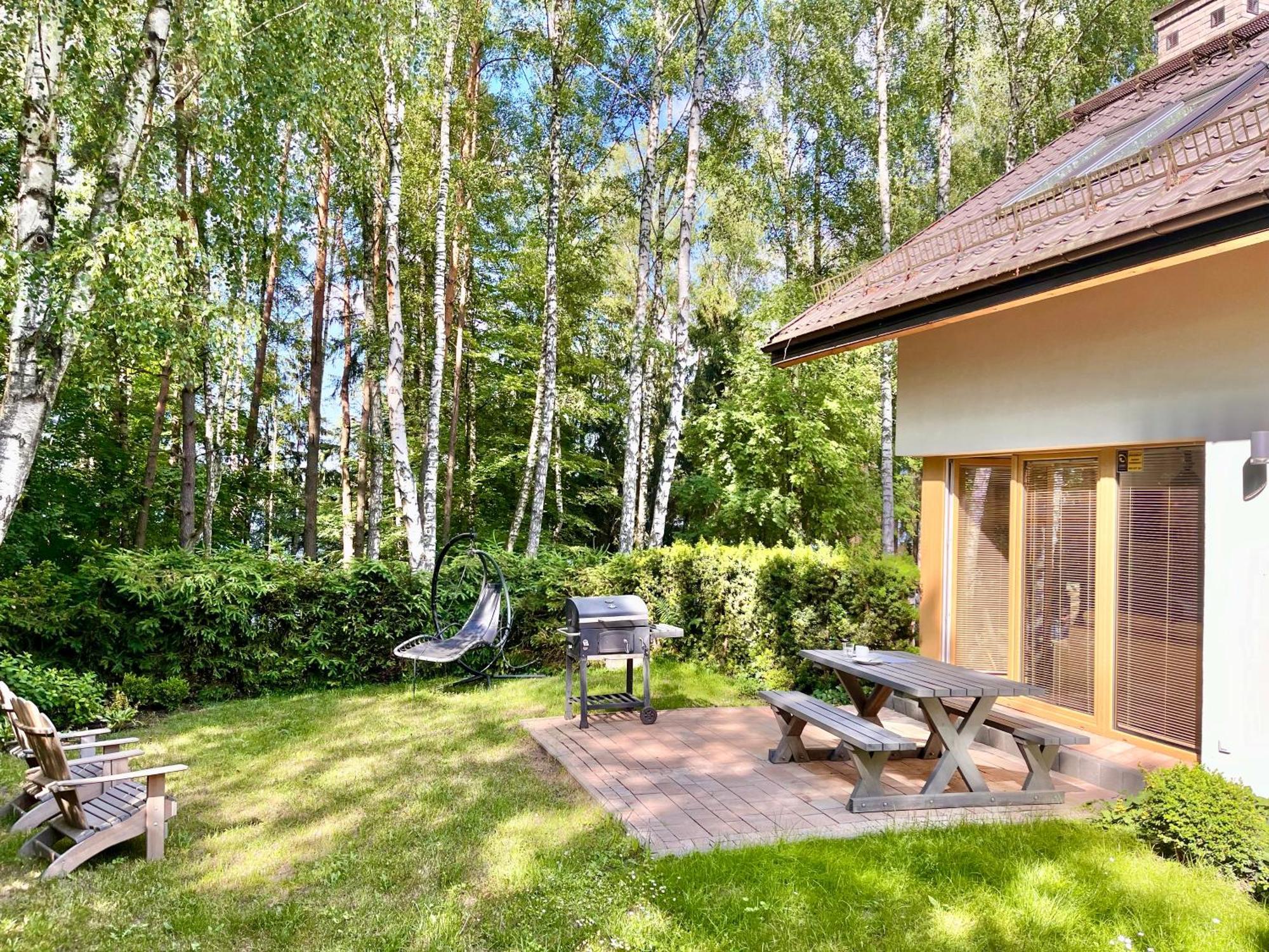 Mazursko - Komfortowe Apartamenty Nad Jeziorem, Sauna, Kominki Na Parterze Kretowiny Exterior photo